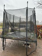 Oudere trampoline - kan nog prima mee!, Kinderen en Baby's, Speelgoed | Buiten | Trampolines, Ophalen, Gebruikt