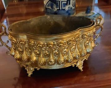 JARDINIERE  VERGULD MESSING, UNIEK ITEM! ANTIEK beschikbaar voor biedingen