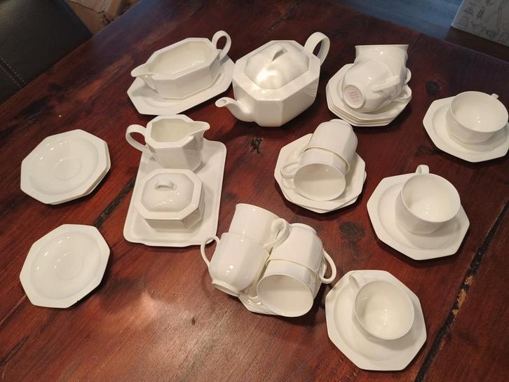 Villeroy & Boch Astoria Weiss porselein servies, Antiek en Kunst, Antiek | Servies compleet, Ophalen of Verzenden