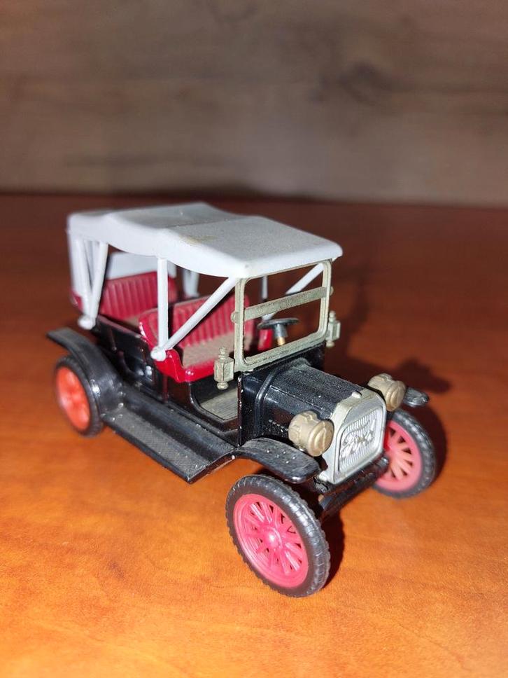 FORD MODEL  T.       1908.    ziss models, Hobby en Vrije tijd, Modelauto's | 1:43, Zo goed als nieuw, Auto, Overige merken, Ophalen of Verzenden
