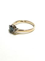 14k gouden ring met topaas en diamant, -, -, Ophalen of Verzenden, Zo goed als nieuw