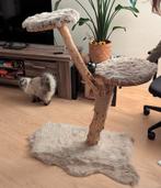 Cat tree and scrattcher, Dieren en Toebehoren, Ophalen, Gebruikt