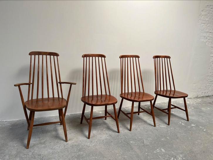 4 imexcotra spijlenstoelen, Huis en Inrichting, Stoelen, Gebruikt, Vier, Hout, Bruin, Ophalen of Verzenden