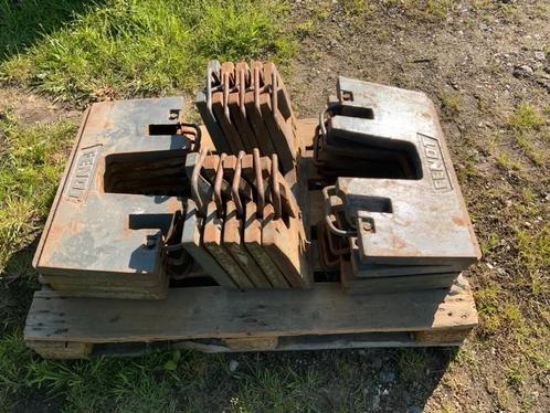 Fendt frontgewichten 35 en 45kg gewicht veiling Troostwijk, Zakelijke goederen, Agrarisch | Onderdelen | Banden, Velgen en Assen
