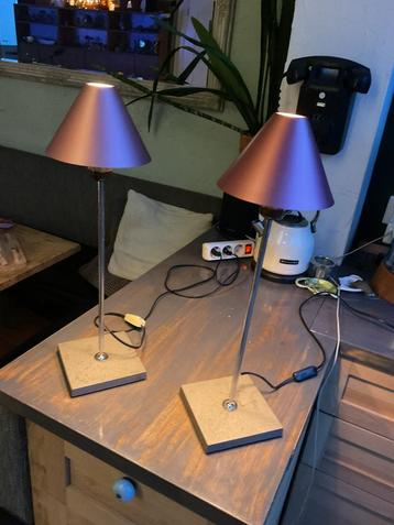 Gira mobles 114.  Twee stuks. Unieke lampen beschikbaar voor biedingen