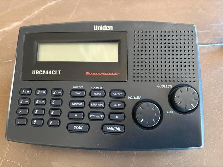 Uniden Bearcat UBC244CLT Scanner, Audio, Tv en Foto, Radio's, Gebruikt, Wereldontvanger, Ophalen of Verzenden