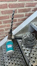 Makita HR2220 boorhamer / breekhamer industrieel, Ophalen of Verzenden, Zo goed als nieuw, 600 watt of meer, Boor- en/of Breekhamer
