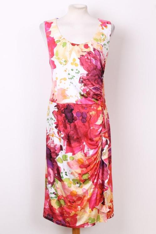 Gebloemde jurk van VERA MONT maat 42, Kleding | Dames, Jurken, Zo goed als nieuw, Maat 42/44 (L), Boven de knie, Verzenden