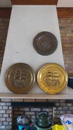 3 oude koperen wandborden, Ophalen