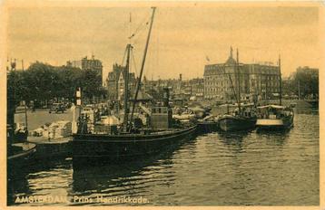 (701-340-003) Amsterdam Prins Hendrikkade beschikbaar voor biedingen
