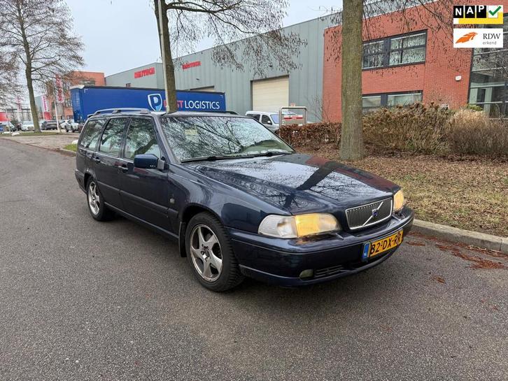 Volvo V70 2.4 Europa LPG G3 AUTOMAAT, Auto's, Volvo, Bedrijf, Te koop, V70, ABS, Airconditioning, Boordcomputer, Centrale vergrendeling