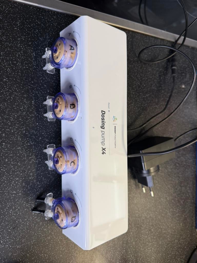 Reeffactory doseerpomp, Ophalen of Verzenden, Zo goed als nieuw, Overige platformen