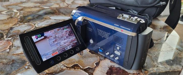 Digitale videocamera JVC Everio 60gb 35x zoom, Audio, Tv en Foto, Videocamera's Digitaal, Zo goed als nieuw, JVC, 20x of meer