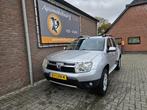 Dacia Duster 1.6 Lauréate 2wd (bj 2010), Gebruikt, Zwart, 4 cilinders, Duster
