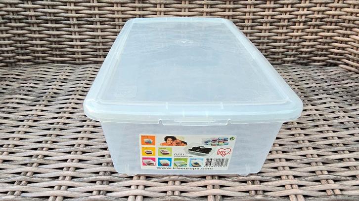 GEZOCHT! Iris opbergbox CLC-5L met deksel, Doe-het-zelf en Verbouw, Kratten en Dozen, Zo goed als nieuw, Bak of Kist, Minder dan 50 cm