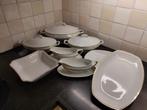 Antiek servies wit porselein met gouden randje, Ophalen of Verzenden