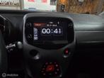 Toyota Aygo 1.0 VVT-i x-clusiv / A. Camera / Clima / Carplay, Voorwielaandrijving, Gebruikt, Euro 6, 4 stoelen