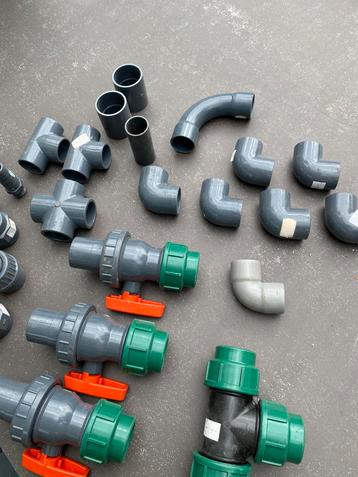 Pvc waterleiding 32mm afsluiters en hulpstukken beschikbaar voor biedingen