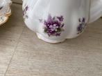 Prachtig ontbijtset Sweet Violet met viooltjes, Antiek en Kunst, Verzenden