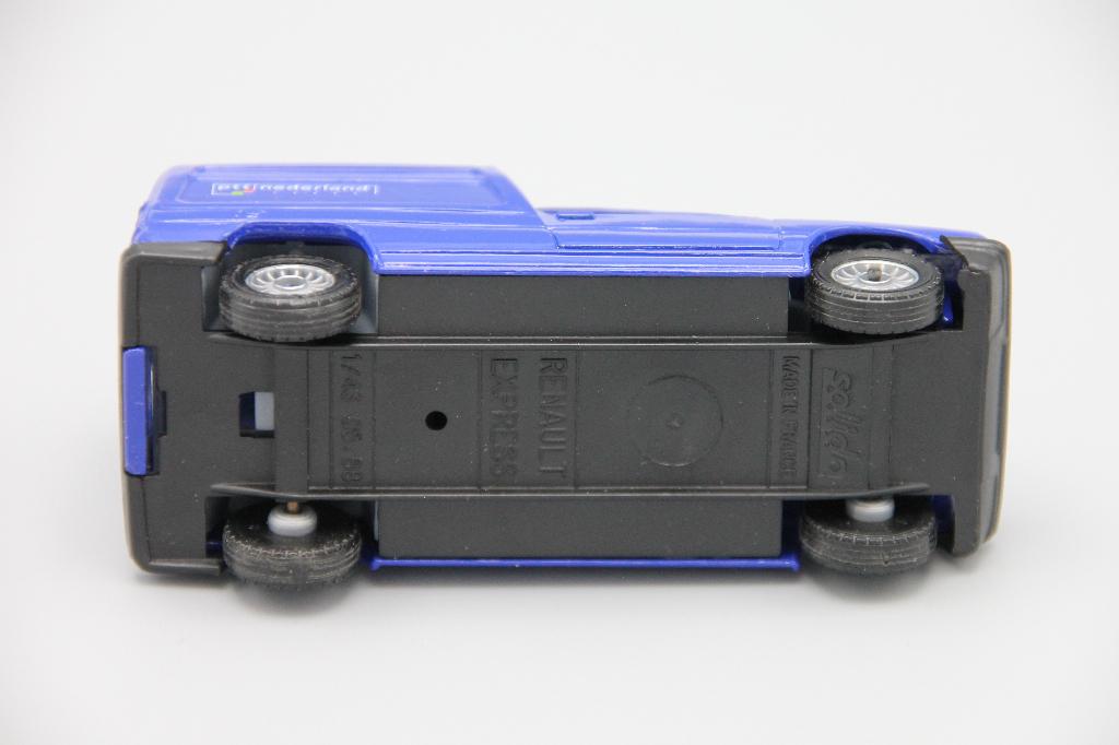 SOLIDO RENAULT EXPRESS semi vitrée 1989 FRANCE TELECOM BOX 1