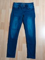 Donkerblauwe spijkerbroek *Denim 1982*, Blauw, Ophalen of Verzenden, W30 - W32 (confectie 38/40), Denim 1982