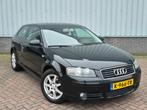 Audi A3 2.0 FSI Attraction, Gebruikt, 4 cilinders, Zwart, Handgeschakeld