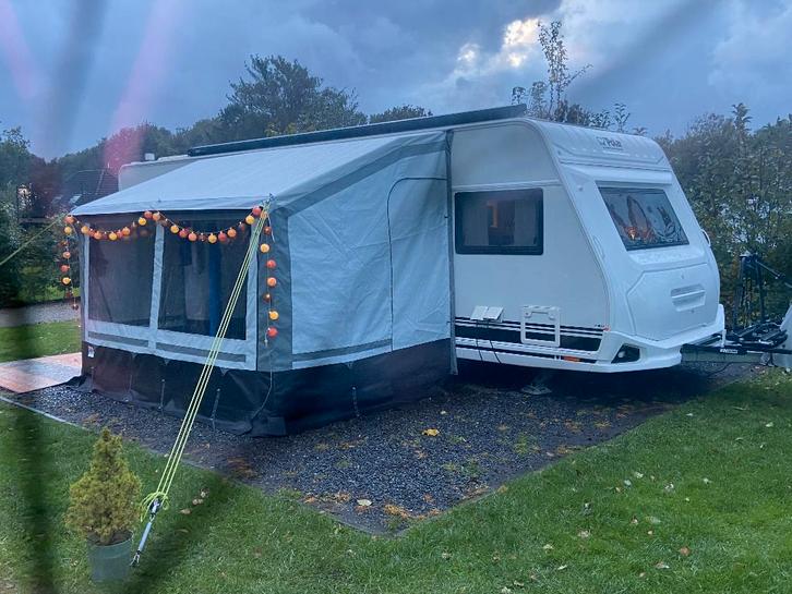 Pamir S maat 03-300 incl winterstokkenset en tenttegels, Caravans en Kamperen, Voortenten en Luifels, Zo goed als nieuw, Brand