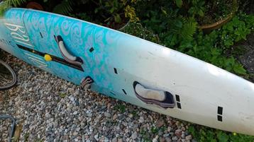 Surfboard beschikbaar voor biedingen