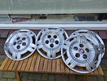 set wieldoppen 16 inch FIAT DUCATO beschikbaar voor biedingen