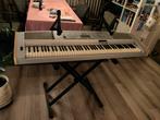 Yamaha Portable Grand DGX-500, Muziek en Instrumenten, Piano's, Ophalen, Zo goed als nieuw, Zwart