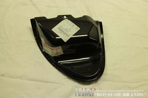EXTENSION. Left. Tail Lamp Opening. Upper. 04860579AA, Auto-onderdelen, Carrosserie en Plaatwerk, Ophalen of Verzenden