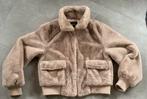 Fluffy jas van Seven Sisters (the Sting) zand maat M, Ophalen of Verzenden, Gedragen, Maat 38/40 (M), Beige