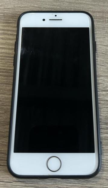 IPhone 7 / 32GB beschikbaar voor biedingen