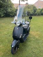 Scooter GTS Toscana Pure 2023, Ophalen, Zo goed als nieuw, Benzine, Overige merken