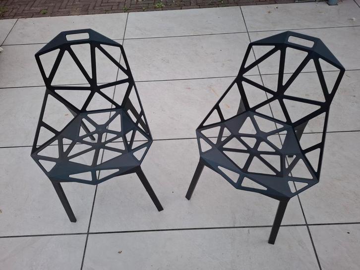 Design stoelen, Magis Chair One stapelstoel , Huis en Inrichting, Stoelen, Zo goed als nieuw, Zwart, Ophalen