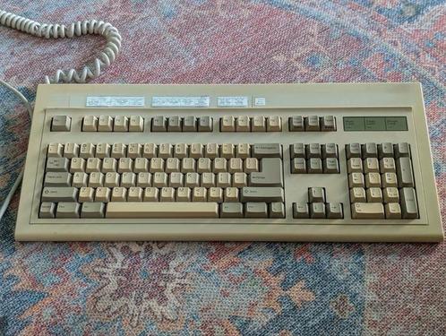 Vintage BTC 5339 Professional Keyboard – XT/AT – Taiwan, Computers en Software, Vintage Computers, Ophalen of Verzenden