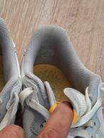Sneakers in goede staat - Maat 42, Wit, Nike, Ophalen of Verzenden, Sneakers of Gympen