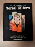 The Encyclopedia of Serial Killers, Boeken, Encyclopedieën, Ophalen of Verzenden, Zo goed als nieuw