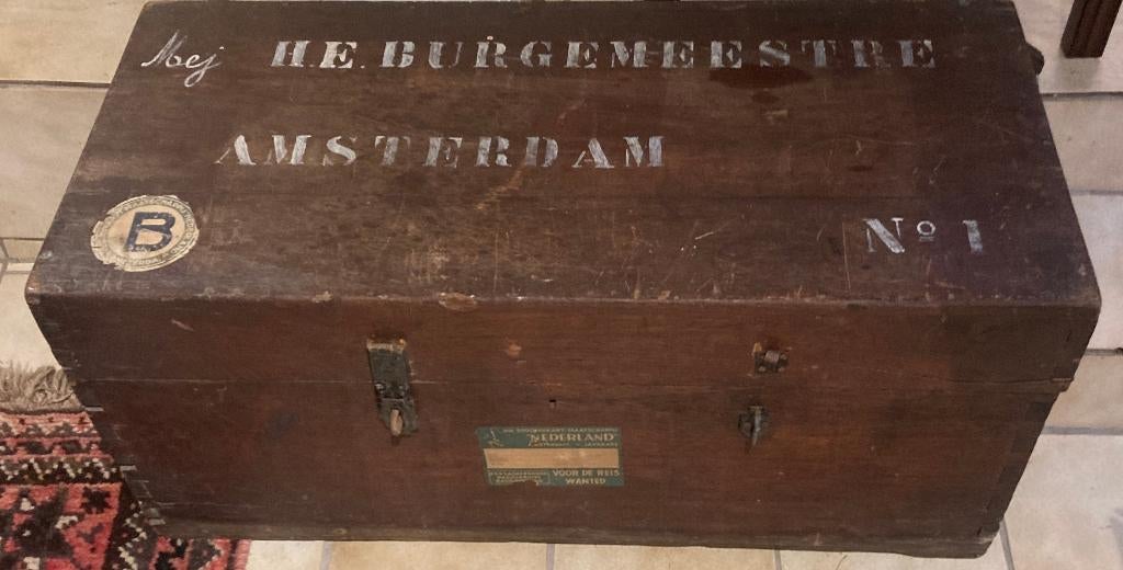 antieke kist van Mej. Amsterdam, Huis en Inrichting, Minder dan 50 cm, Ophalen of Verzenden, Minder dan 50 cm, Overige houtsoorten