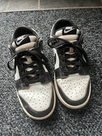 Nike Dunk low maat 38, Nike, Ophalen of Verzenden, Sneakers of Gympen, Gedragen