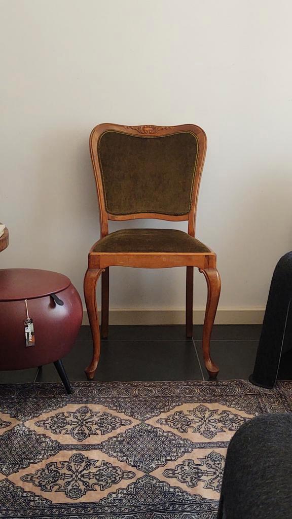 Romantisch antiek stoeltje met moskleurige stoffering, Huis en Inrichting, Stoelen, Gebruikt, Eén, Hout, Stof, Ophalen
