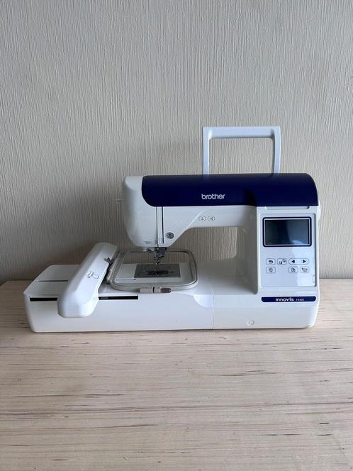 Brother F440E, Hobby en Vrije tijd, Borduren en Borduurmachines, Zo goed als nieuw, Borduurmachine, Machineborduren, Ophalen of Verzenden
