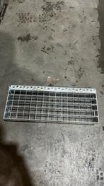 Stalen traptreden, Ophalen, Gebruikt, IJzer