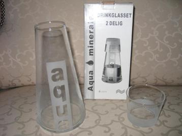 Nieuw drinkglasset 2 delig karaf en glas beschikbaar voor biedingen