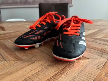 Adidas Predator maat 31 voetbalschoenen oranje/zwart beschikbaar voor biedingen