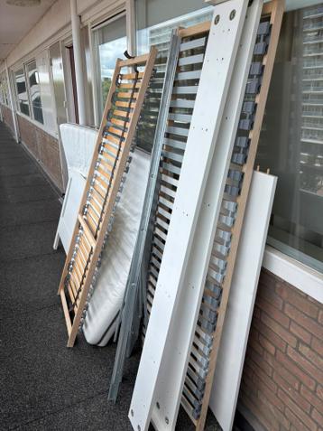 Ikea songesand bedframe 140 * 200 - afbeelding 2