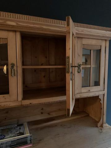 Buffet kast! Super mooi beschikbaar voor biedingen