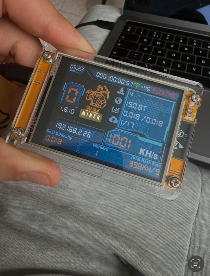 NM Miner, een compact apparaat voor cryptocurrency mining, Computers en Software, Barebones, Zo goed als nieuw, Ophalen of Verzenden
