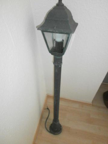 buitenverlichting beschikbaar voor biedingen