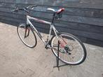 Cannondale Quick, 28 inch, Gebruikt, 15 tot 20 versnellingen, 53 tot 57 cm